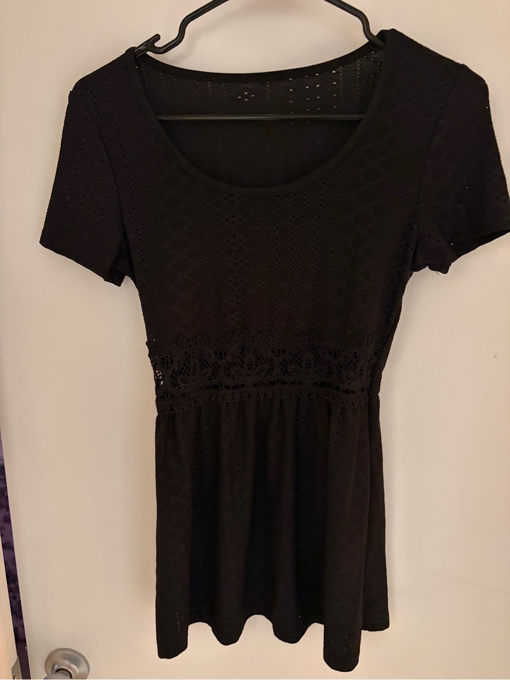 Black Short Sleeve Eyelet Lace Peplum Top